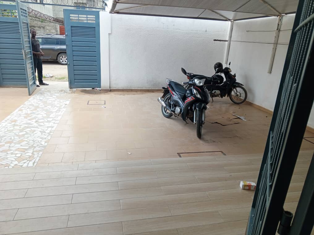 KOUHOUNON VILLA ULTRA MODERNE