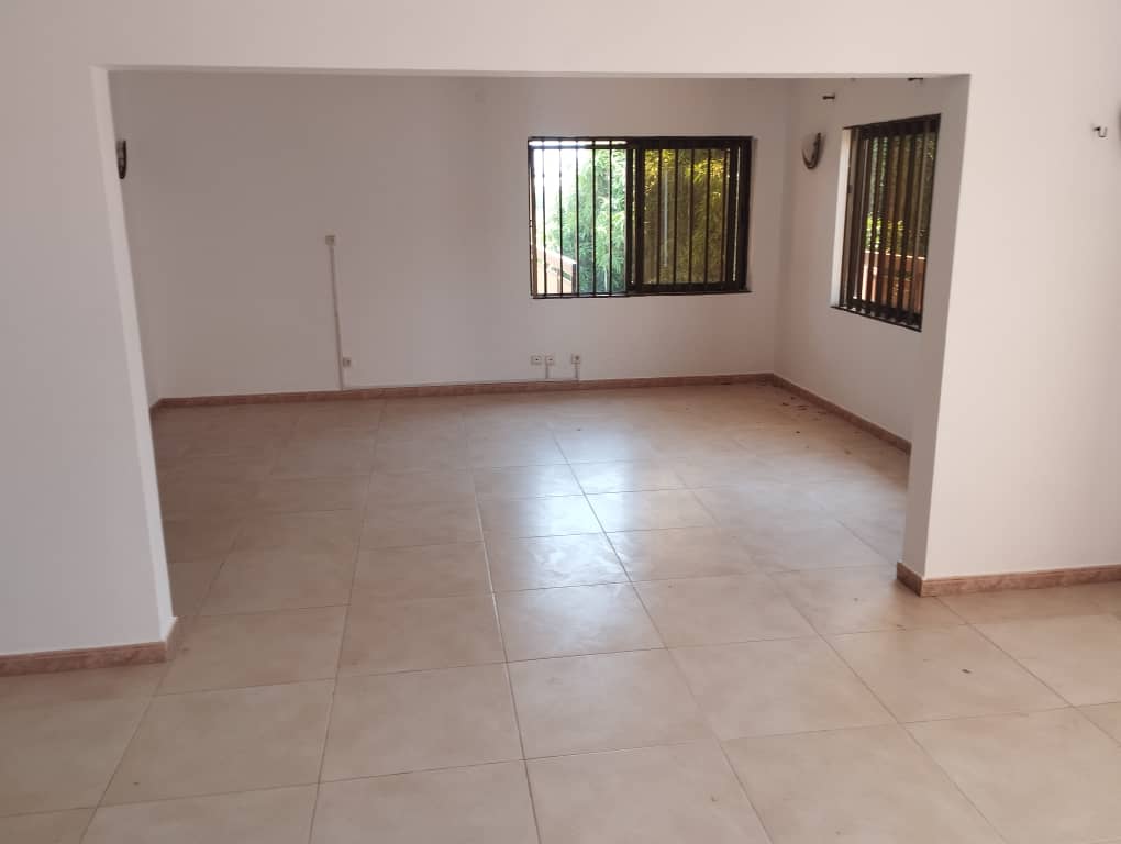 VILLA 03 CHAMBRES SALON FIDJROSSE